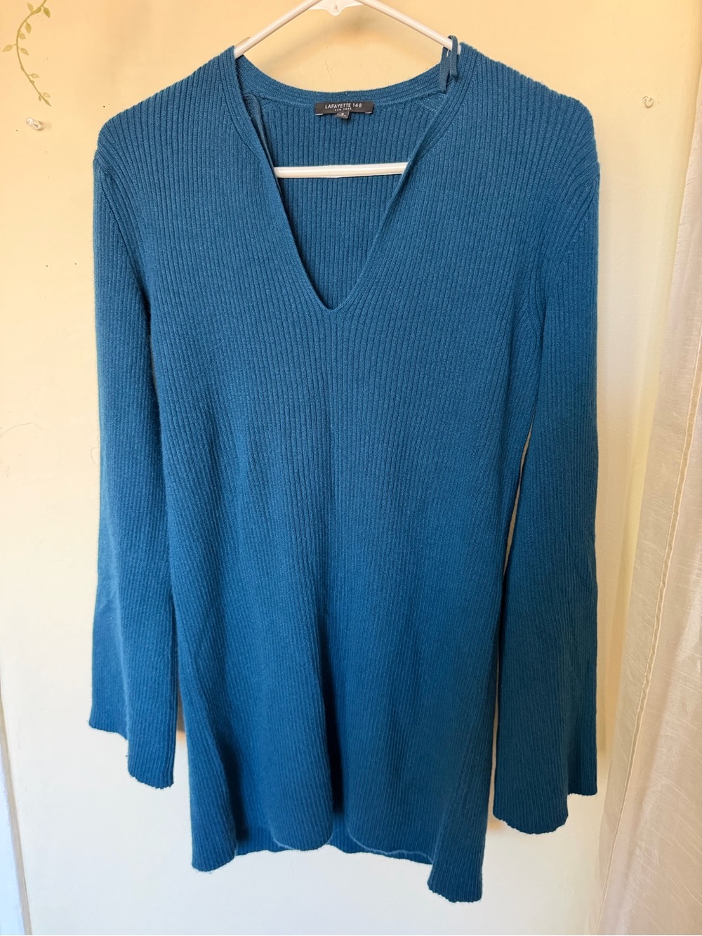 Lafayette 148 Teal Ribbed V-Neck 100%Cashmere Sweater